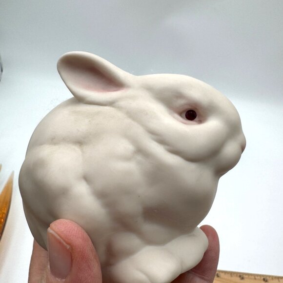 Rabbit Figurine “Mr Snowball” Cybis Porcelain Manufacturer New Jersey USA Easter - Picture 6 of 9